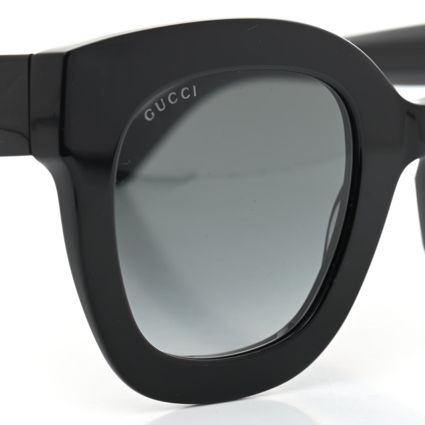 Round Frame Star Sunglasses GG0208S Black