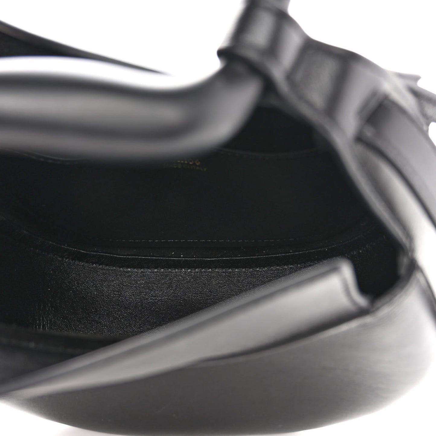 Small Grain Calfskin Kiss Bag Black