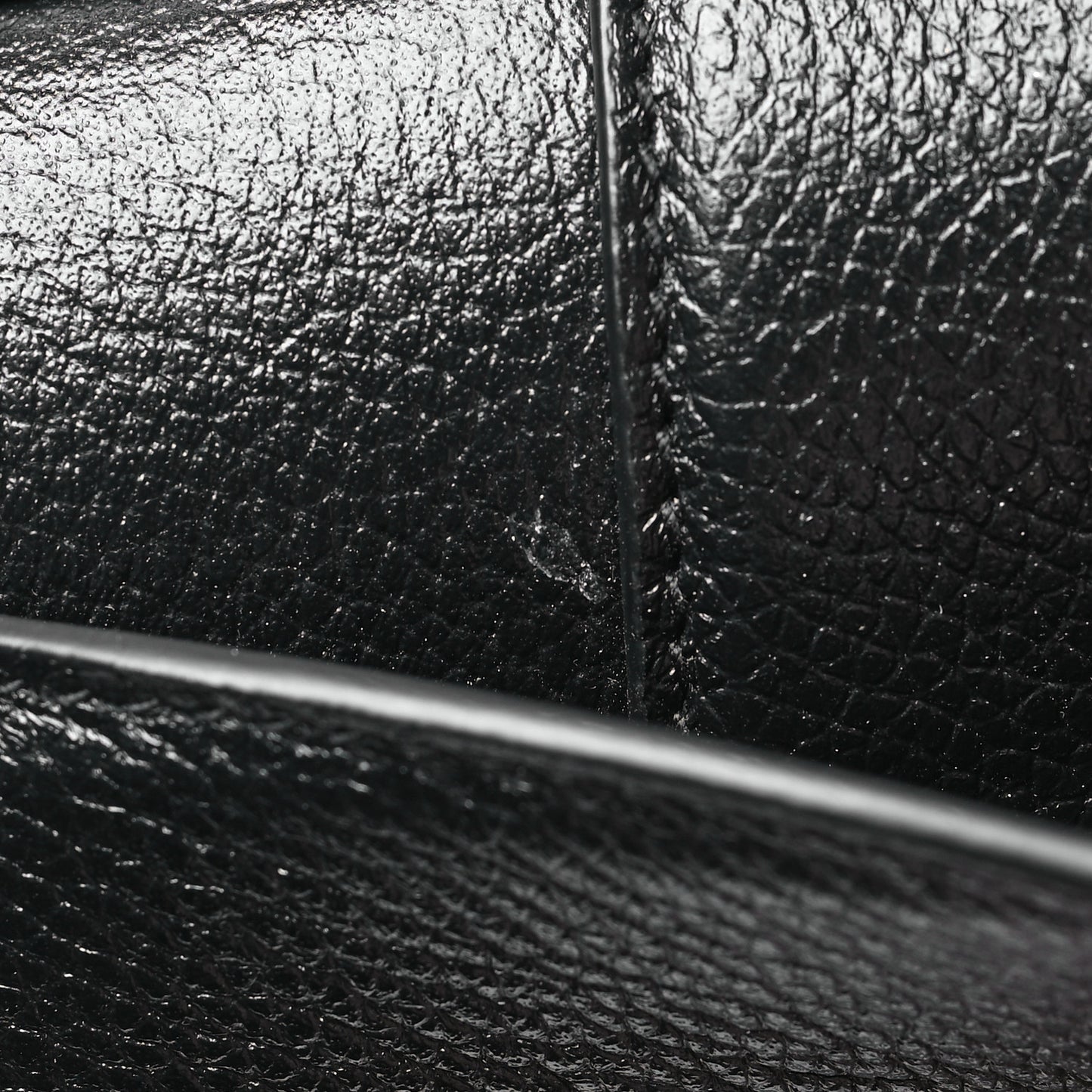 Grained Calfskin Hourglass Top Handle Bag XS Black