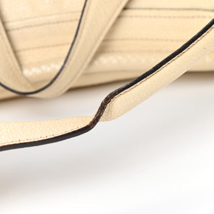 Chloe Calfskin Medium Paraty Lily 16 of 18