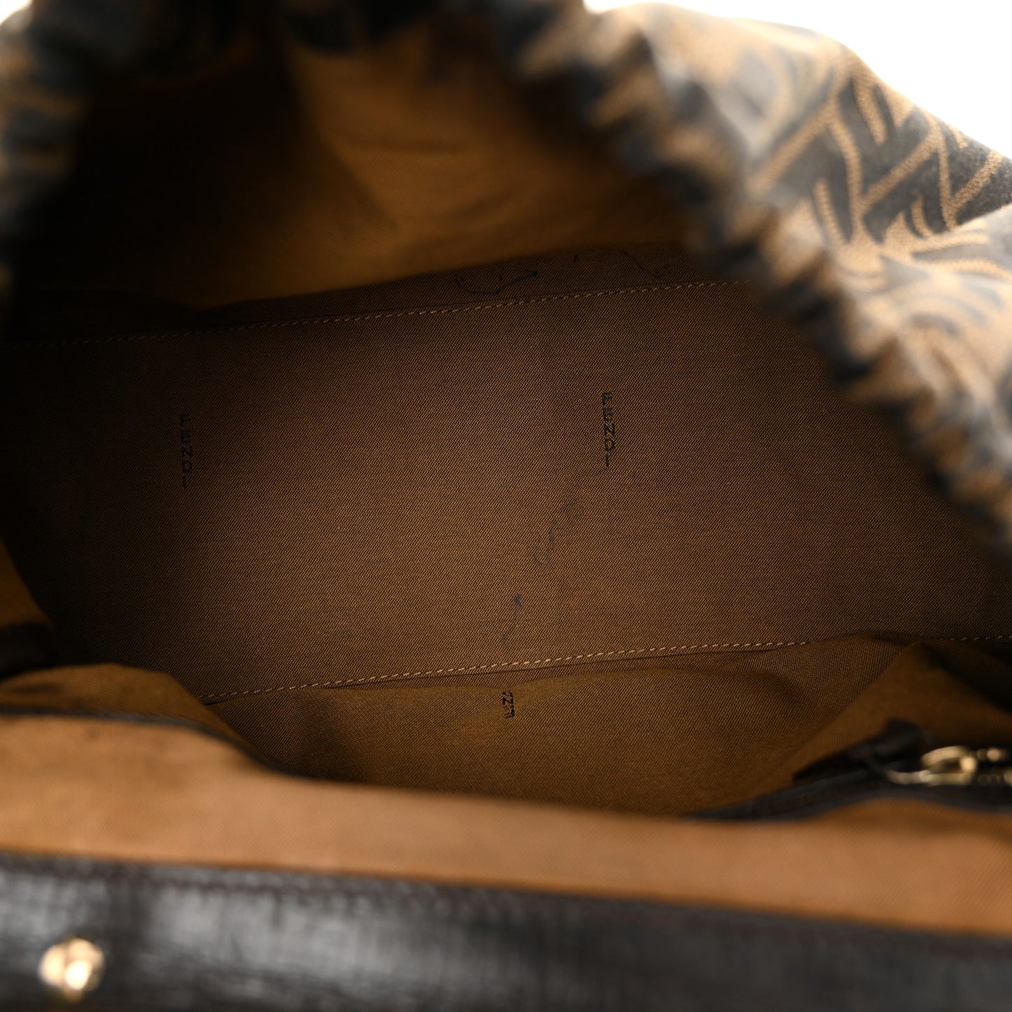Zucca Medium Magic Bag Tobacco