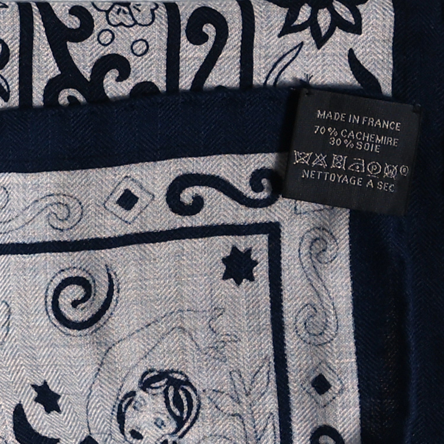 Hermes Cashmere Silk Peuple Du Vent Shawl 140 Gris Chine Marine 3 of 6
