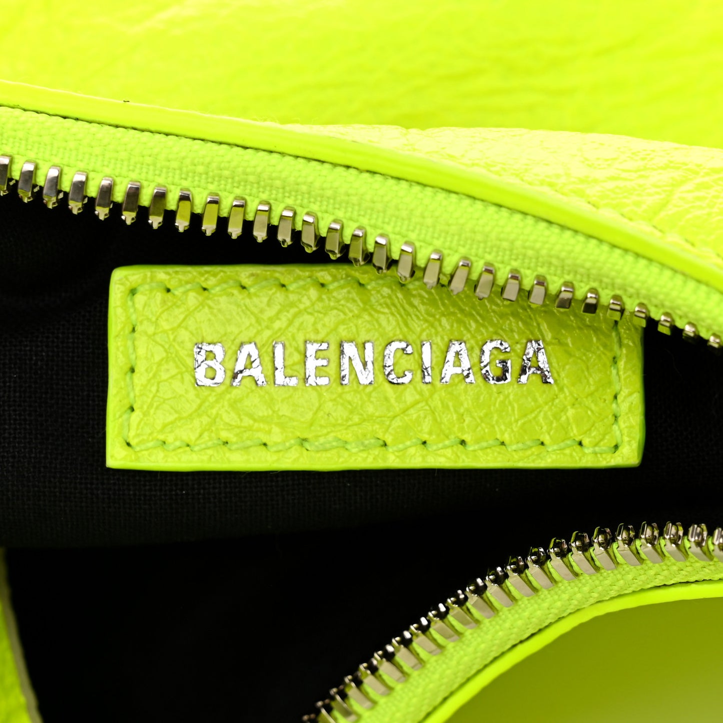 Agneau Arena Le Cagole Shoulder Bag XS Fluo Yellow