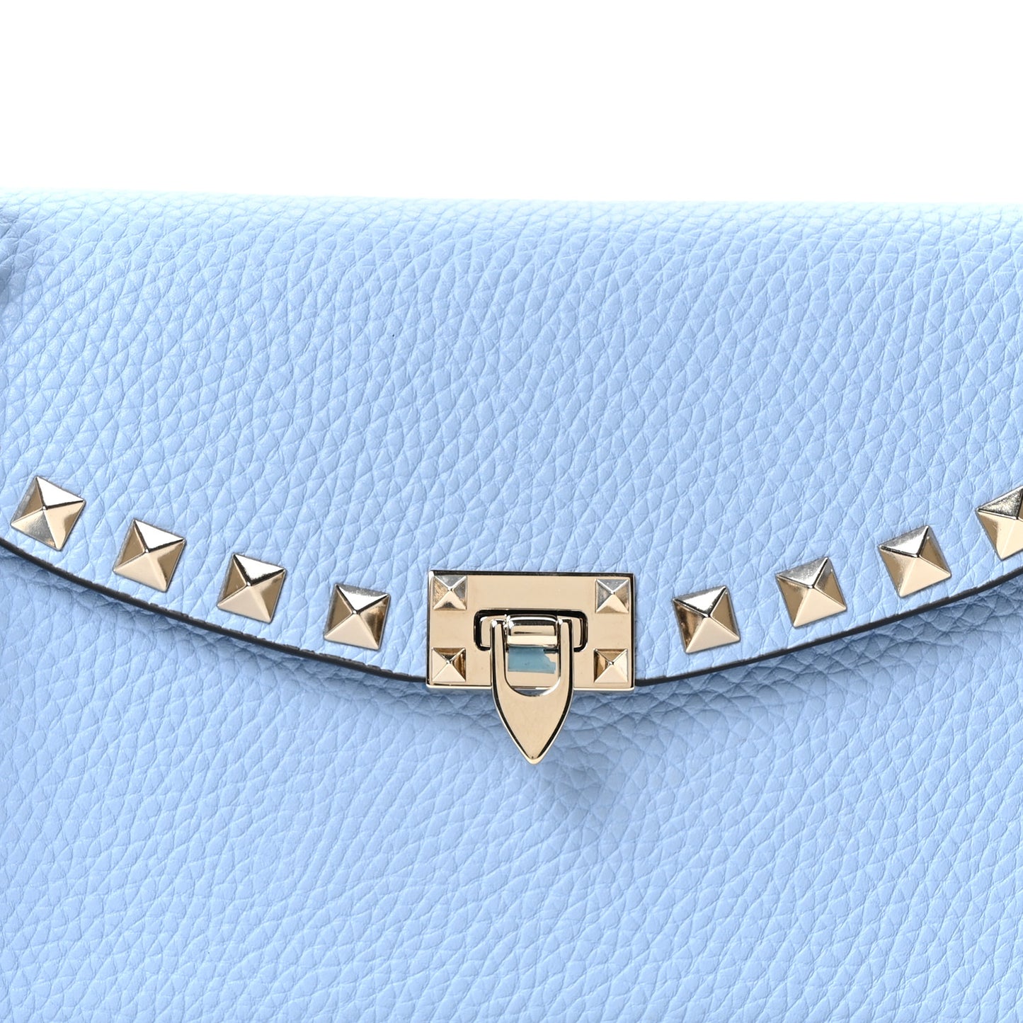 Grainy Calfskin Rockstud Flip Lock Wallet With Chain Niagra
