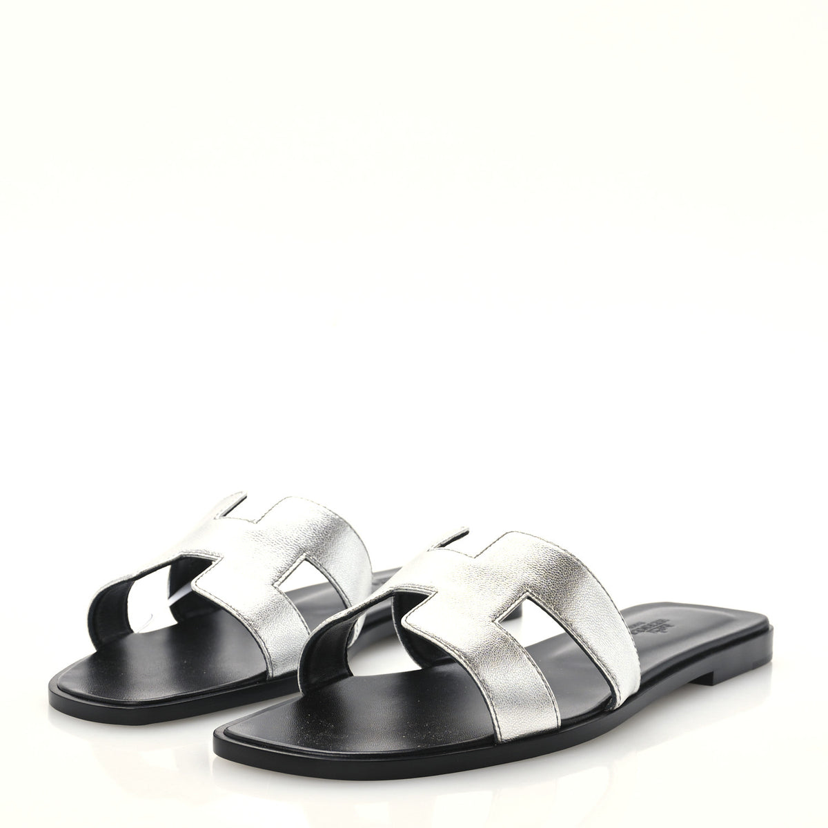 Metallic Chevre Oran Sandals 40.5 Gris Argente