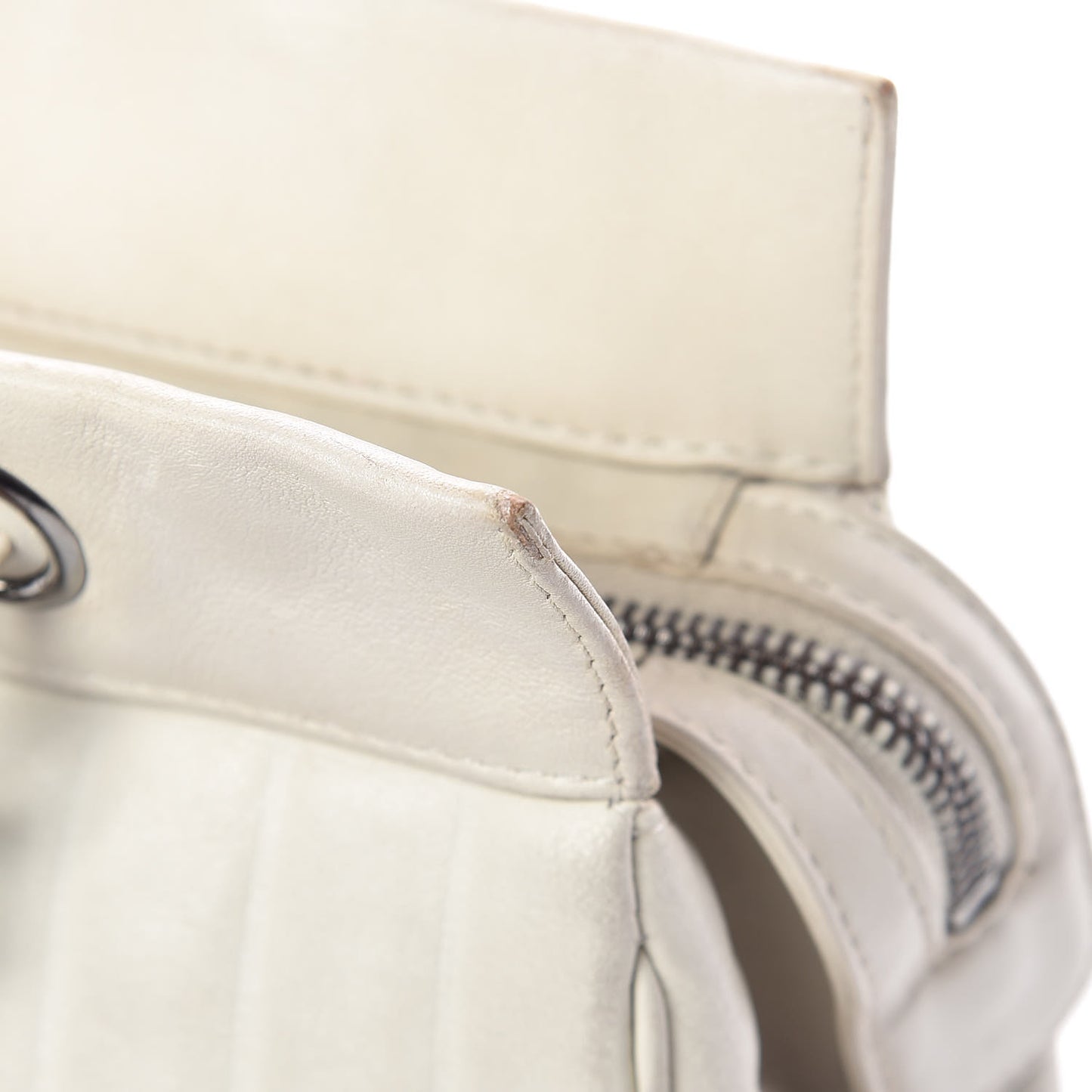 Lambskin Vertical Quilted Lax East West Shoulder Bag Ivory