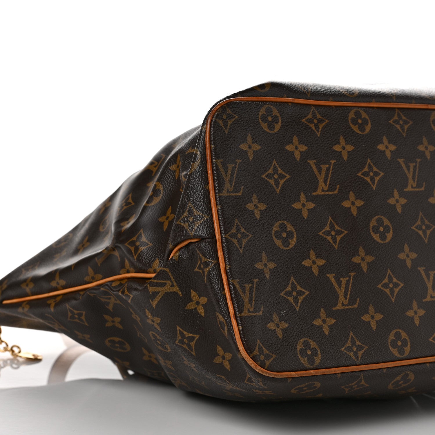 Louis Vuitton Monogram Palermo GM 7 of 16