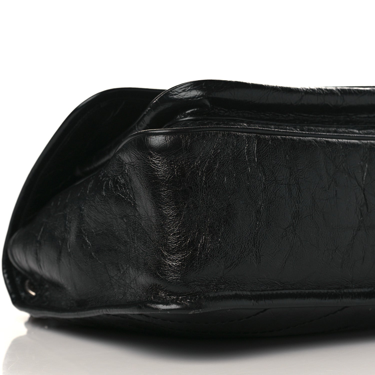 Saint Laurent Crinkled Calfskin Matelasse Monogram Medium Niki Chain Satchel Black 8 of 9