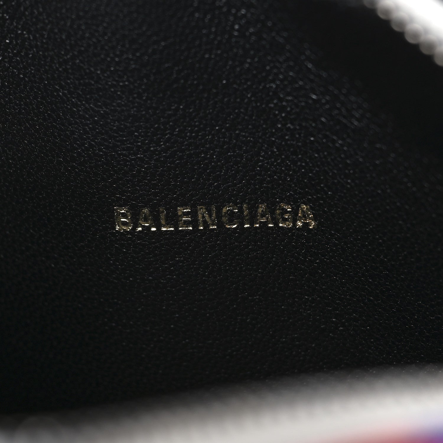 BALENCIAGAバックロゴブラウス Balenciaga logo-studded T-shirt | Black | FARFETCH