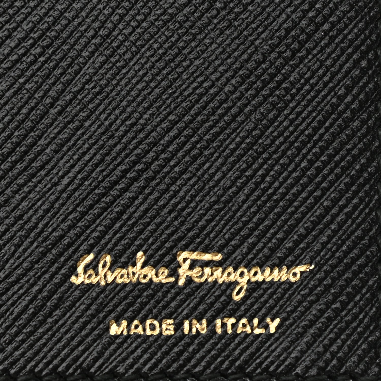 Salvatore Ferragamo Calfskin Vara Wallet On Chain Black 6 of 10
