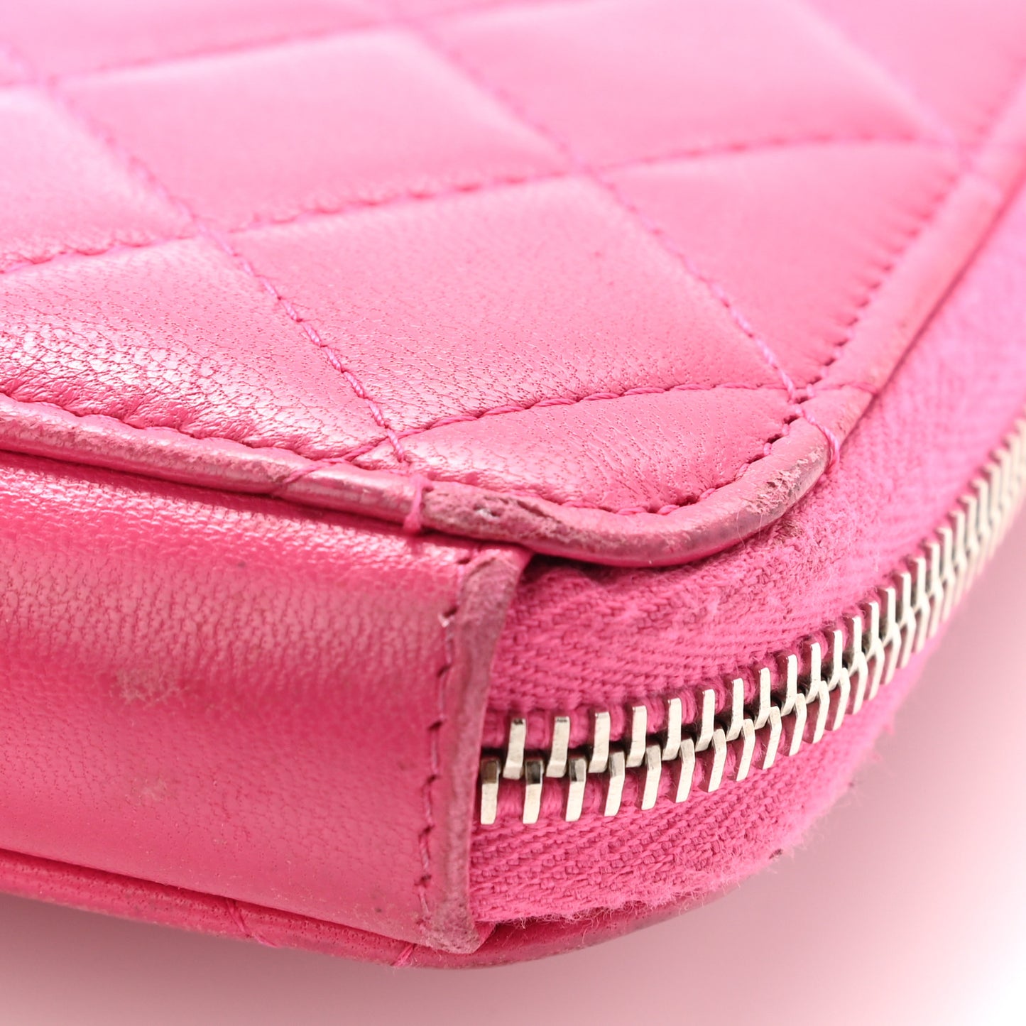 Lambskin Quilted Travel Case Pink