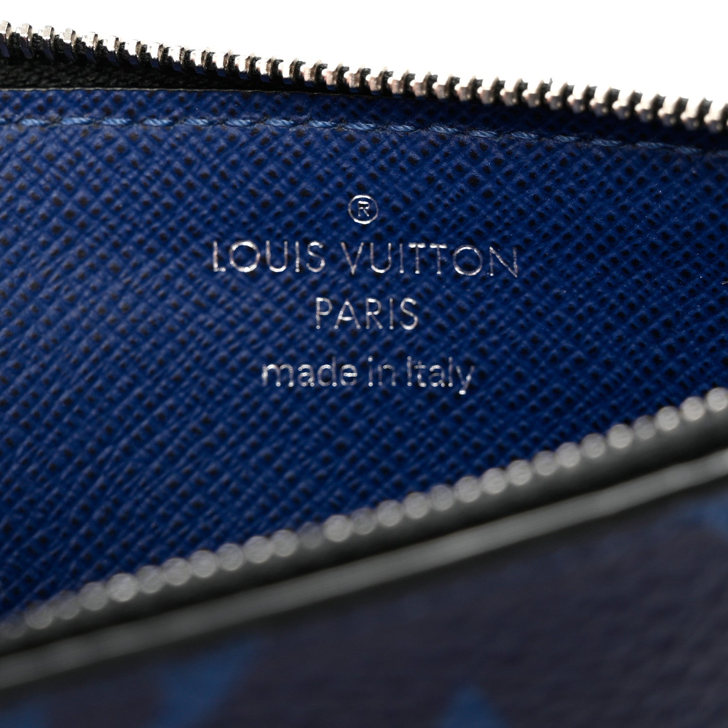Louis Vuitton Taigarama Coin Card Holder Cobalt Blue 6 of 9