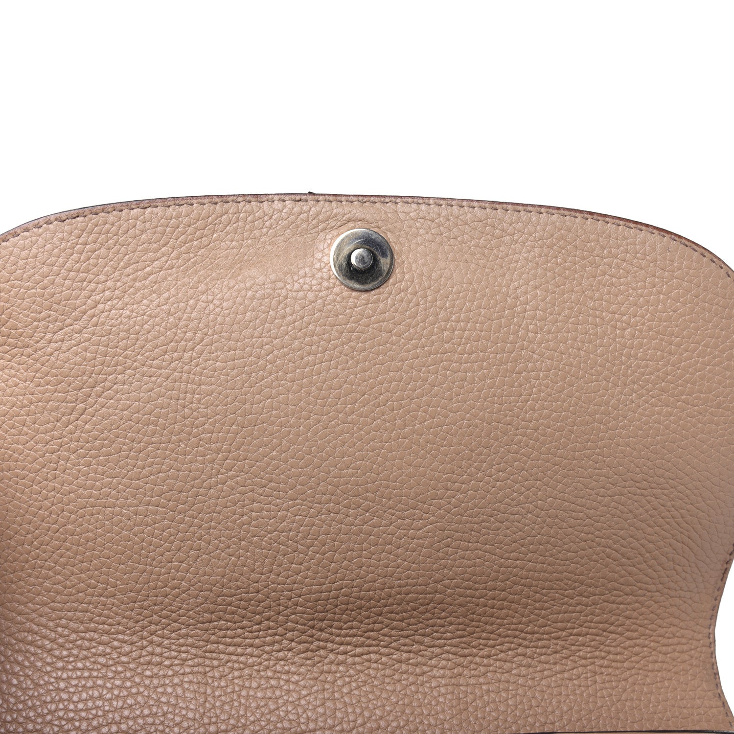 Gucci Pebbled Calfskin Medium Soho Flap Crossbody Camelia 15 of 23