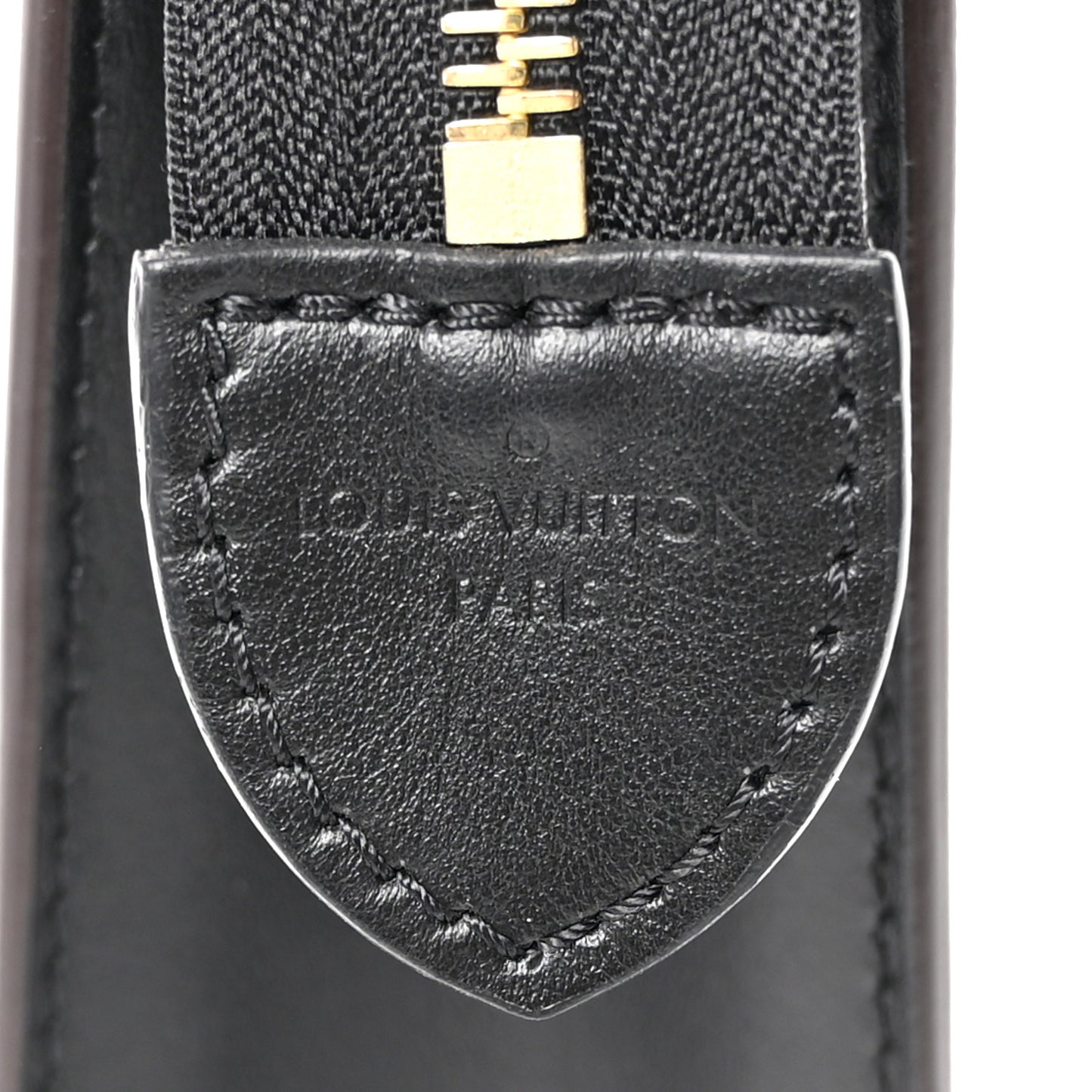 Monogram Poche Toilette NM