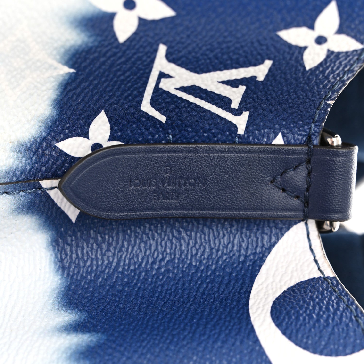 Louis Vuitton Monogram Escale Neonoe MM Blue 6 of 10