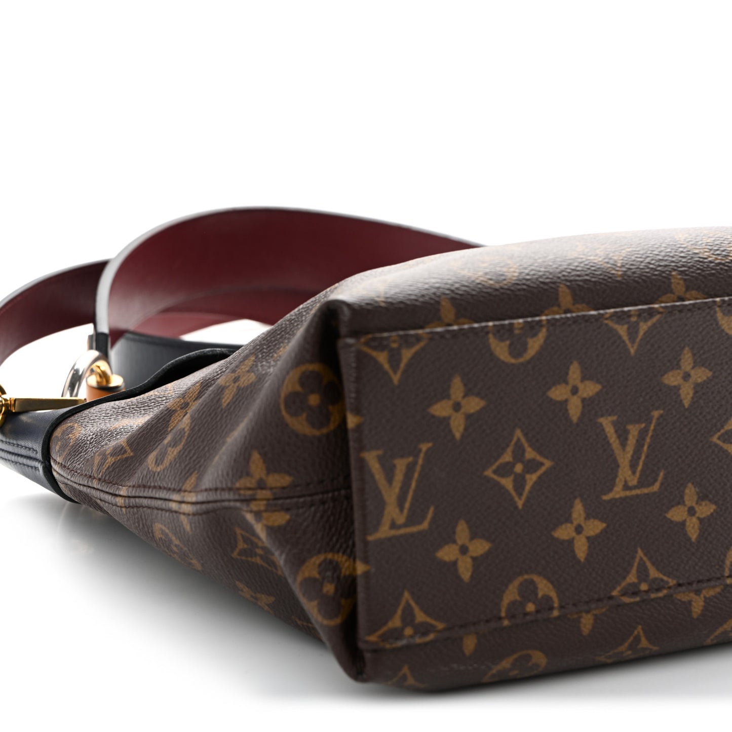 Monogram Tuileries Besace Marine Bordeaux