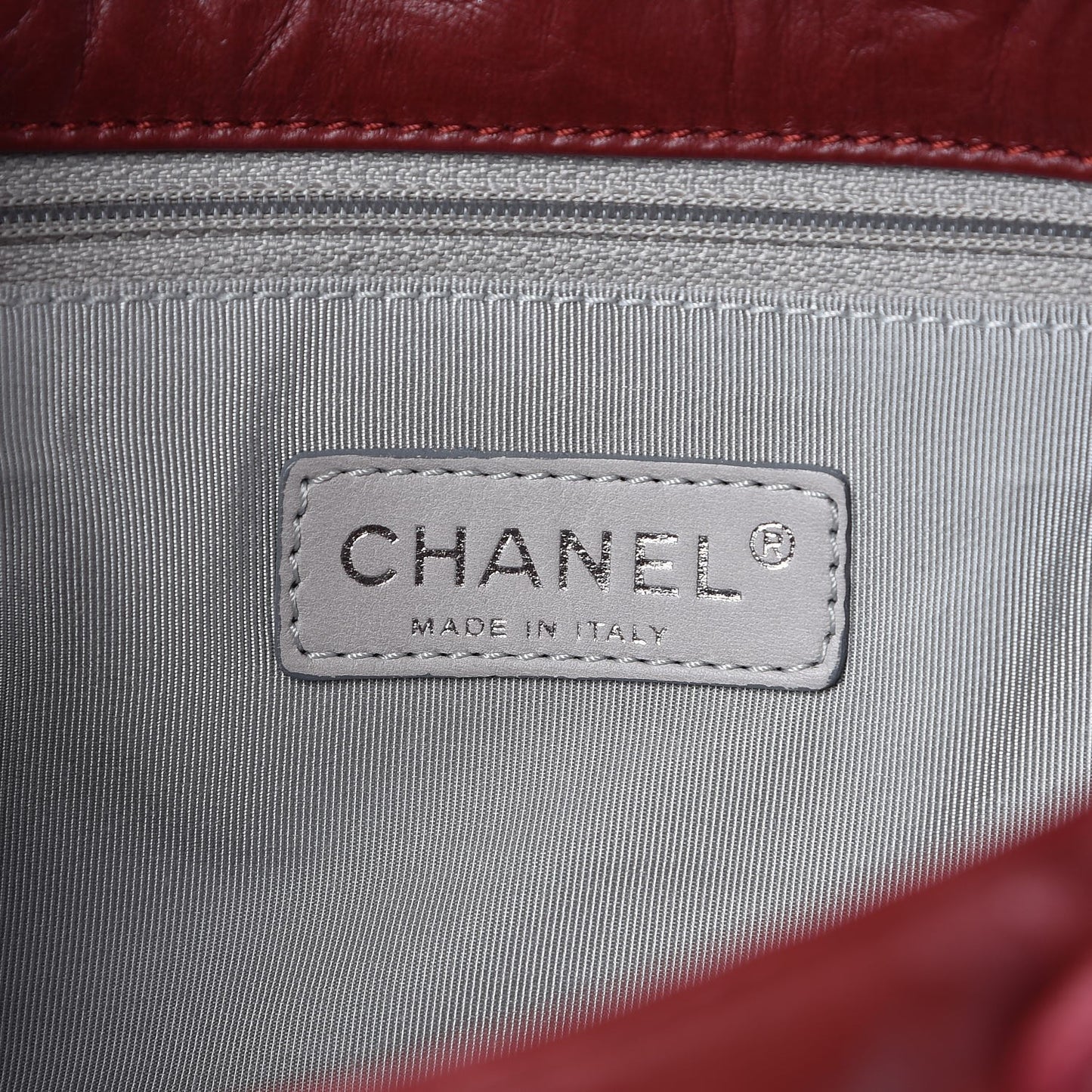 Calfskin Medium Ultra Stitch Flap Dark Red