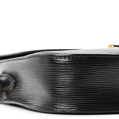 Louis Vuitton Epi Saint Cloud GM Black 8 of 9