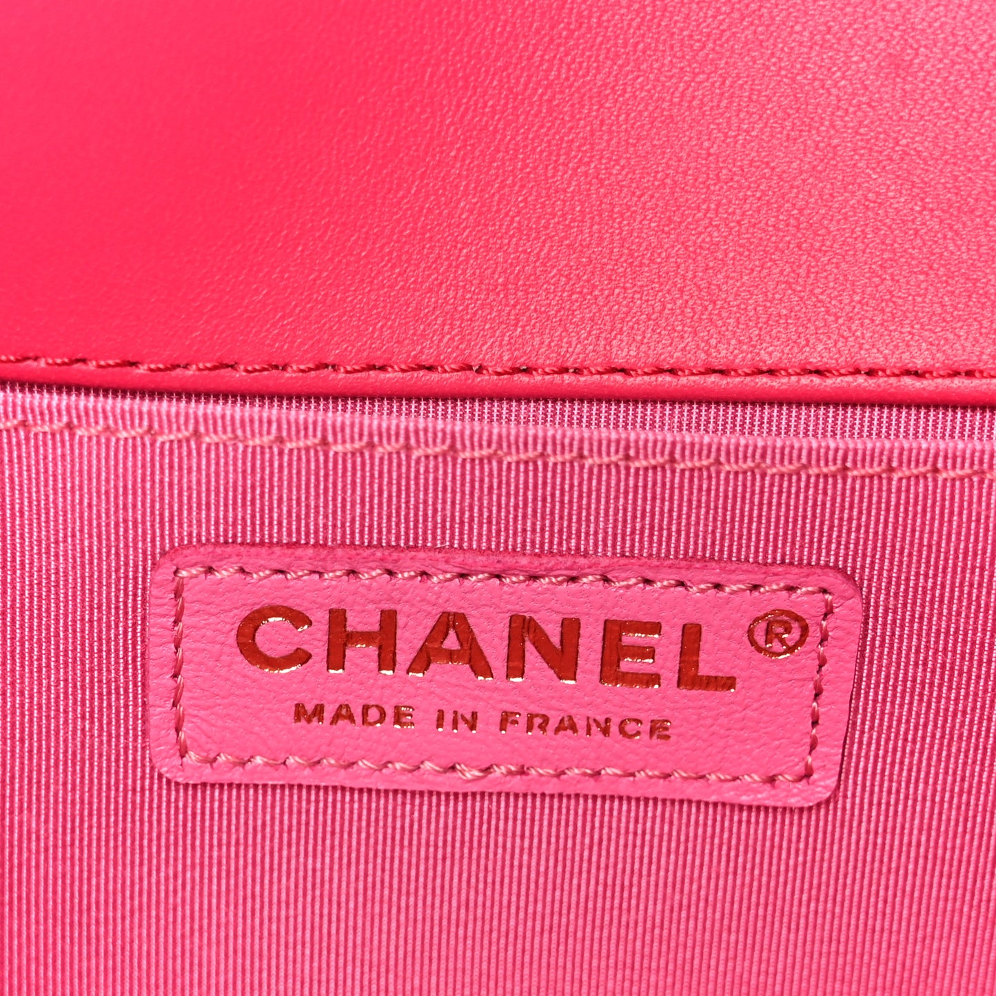 Lambskin Quilted Medium Boy Flap Fuchsia