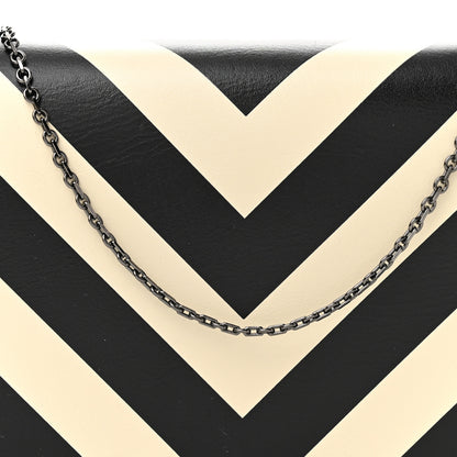 Valentino Garavani Vitello Chevron Rockstud Wallet on Chain Light Ivory Black 8 of 10