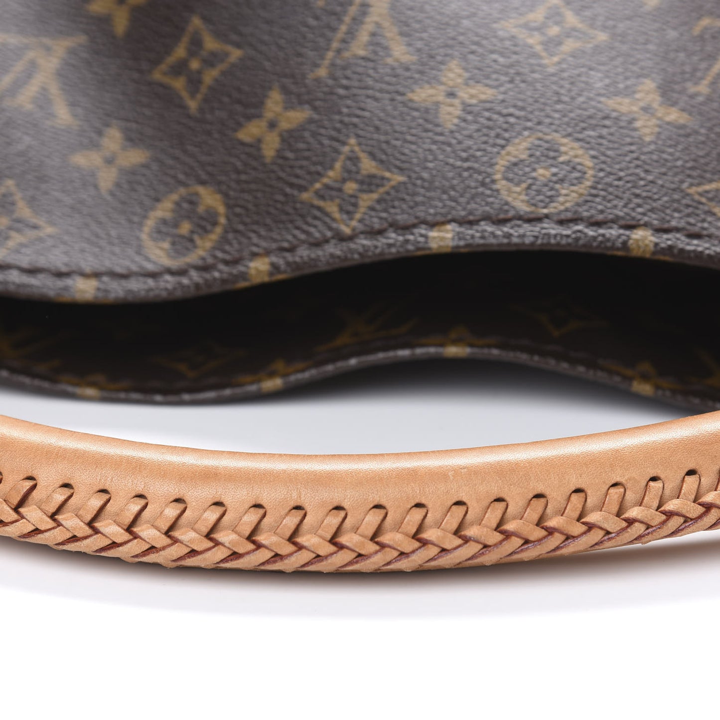 Monogram Artsy MM