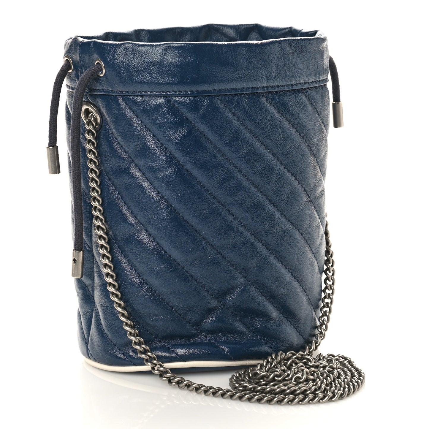 Vintage Effect Calfskin Matelasse Diagonal Mini Torchon GG Marmont 2.0 Bucket Bag Blue Agata Mystic White