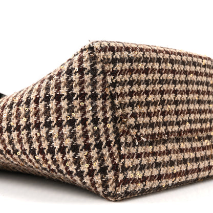 Celine Tweed Small Sangle Bucket Bag Beige 25 of 34