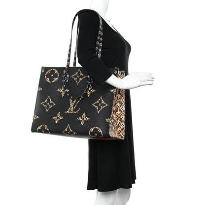 Louis Vuitton Monogram Giant Jungle Onthego GM Black 3 of 10