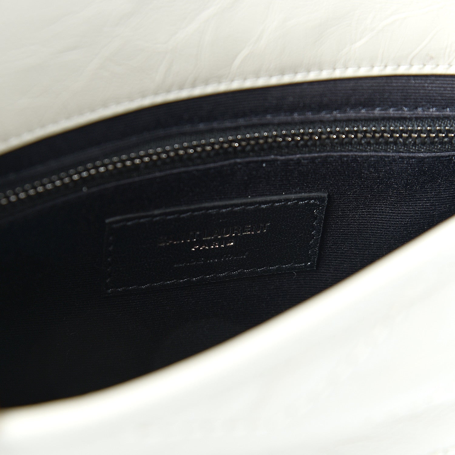Saint Laurent Crinkled Calfskin Matelasse Monogram Niki Chain Wallet Crema Soft 5 of 8