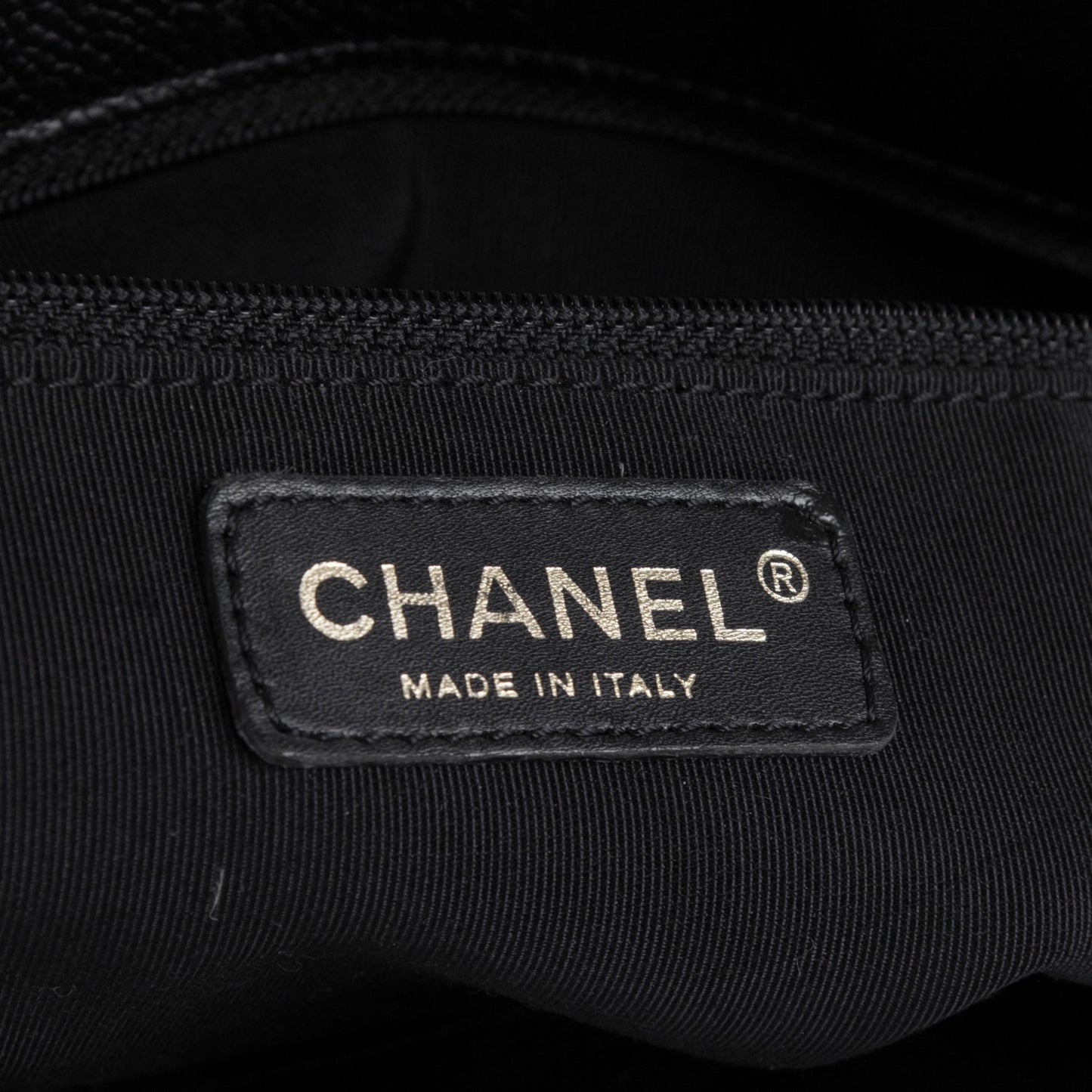 Calfskin Cerf Executive Shopper Tote Black