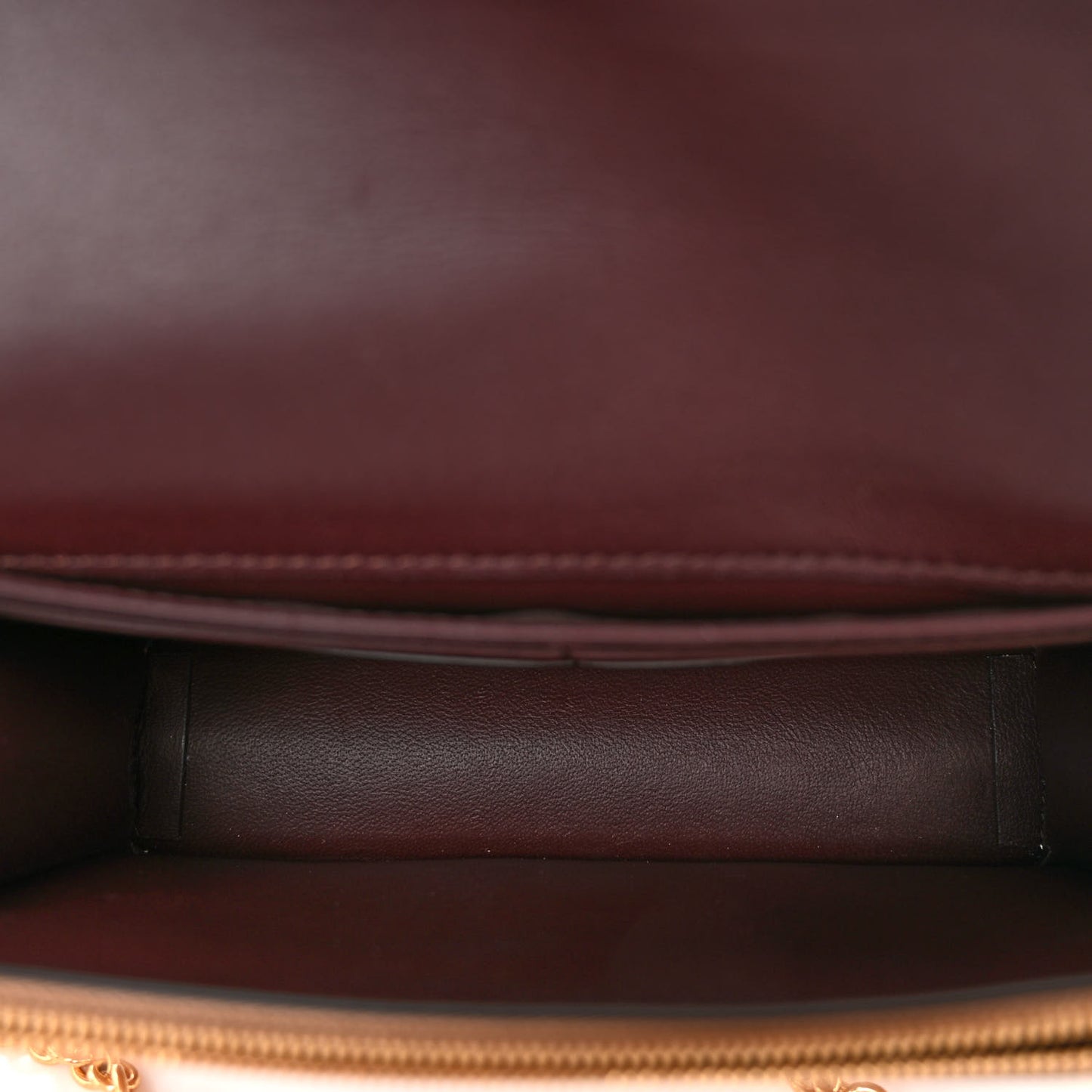 Small Classic Grain Calfskin Small Darley Dune