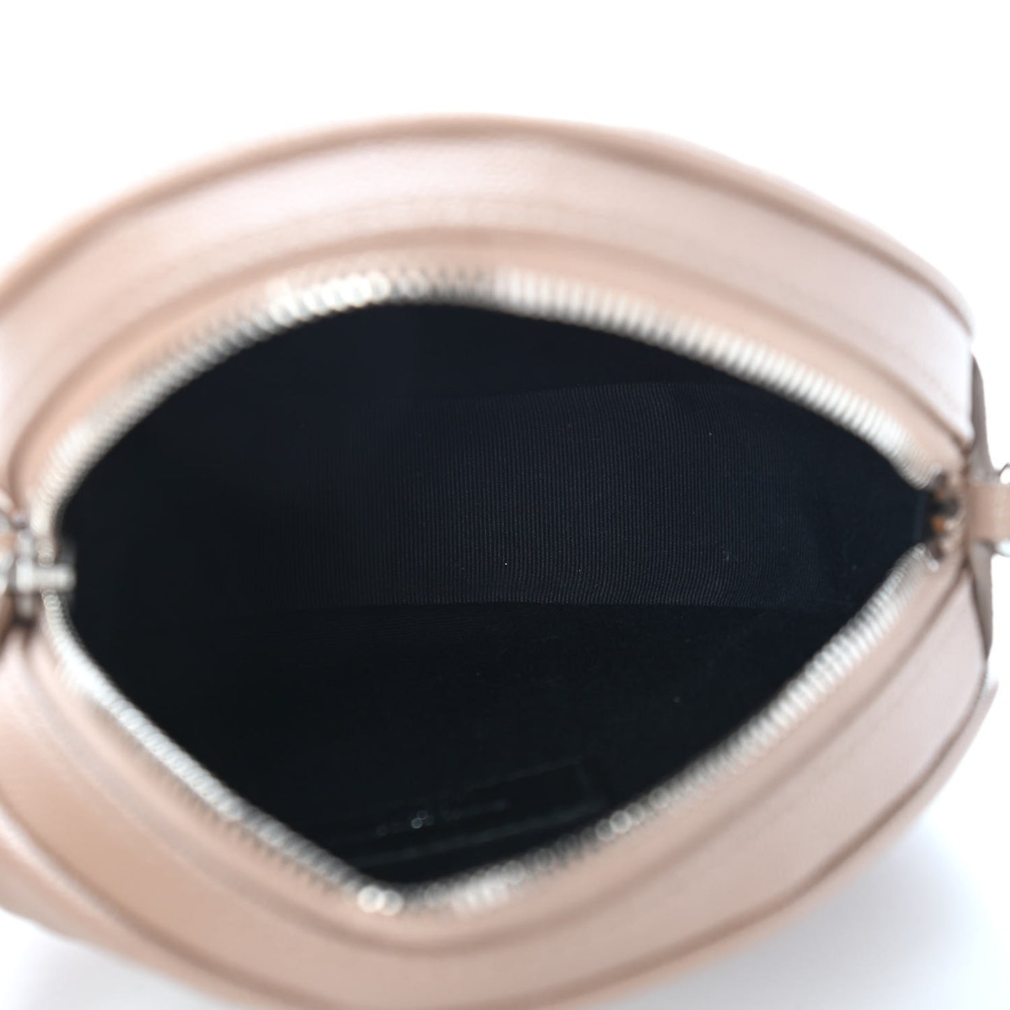 Grain De Poudre Matelasse Chevron Quilted Round Vinyle Camera Bag Gold Sand