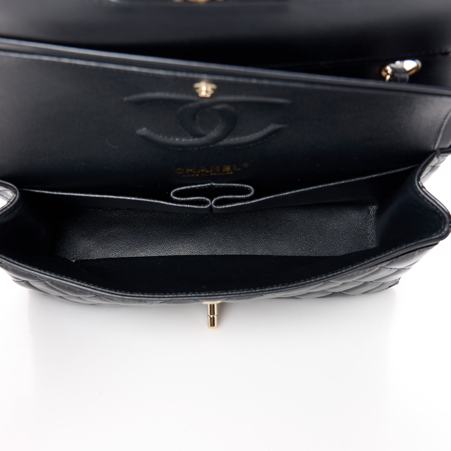 Patent Quilted Medium Double Flap Black