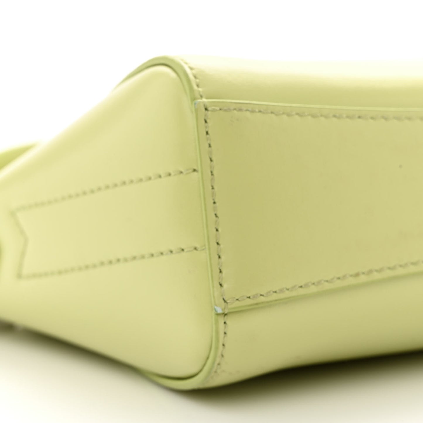 Box Calfskin Antigona XS Avocado Green