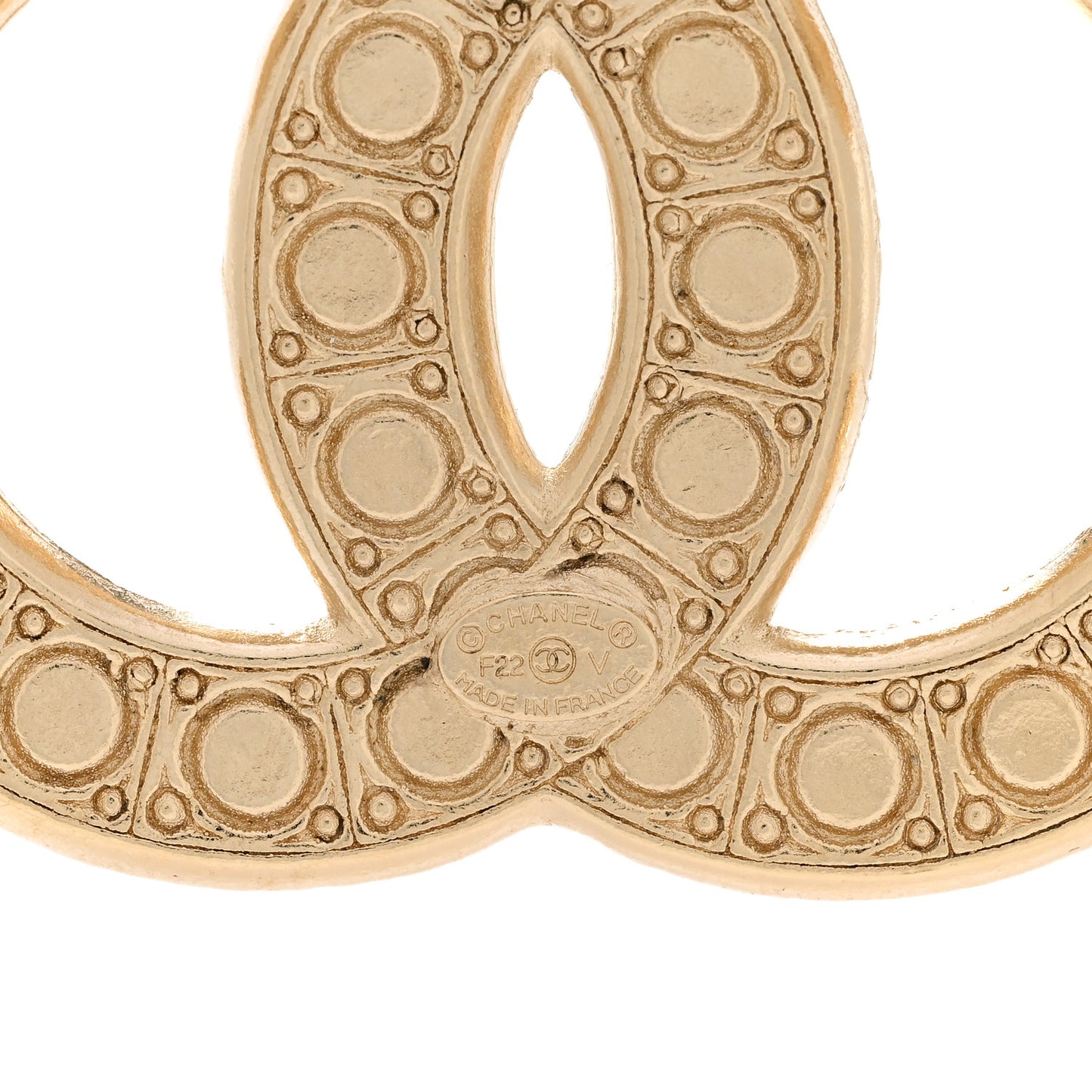 Metal Crystal Graduated Pearl CC Brooch Gold