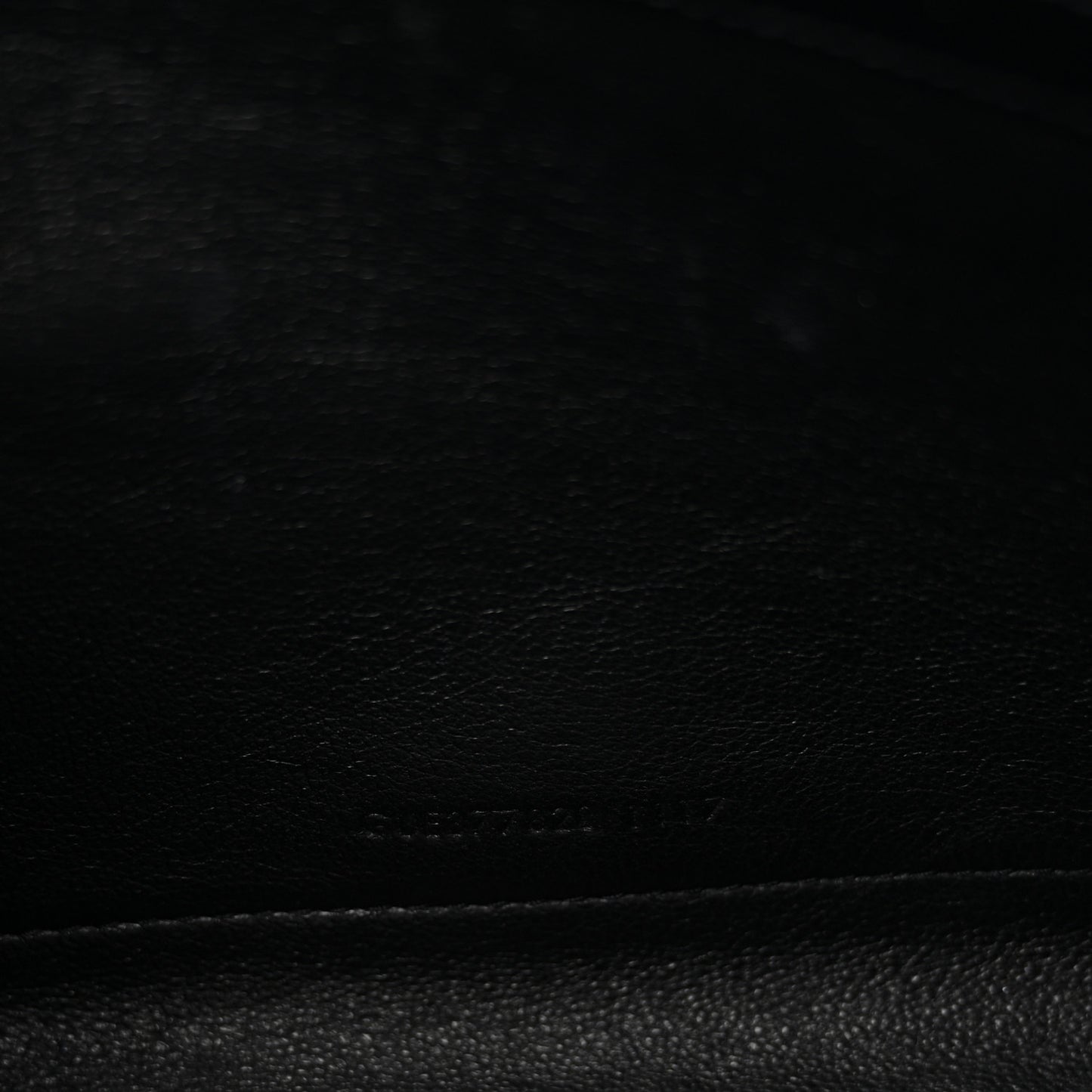 Grain De Poudre Matelasse Chevron Monogram Chain Wallet Black