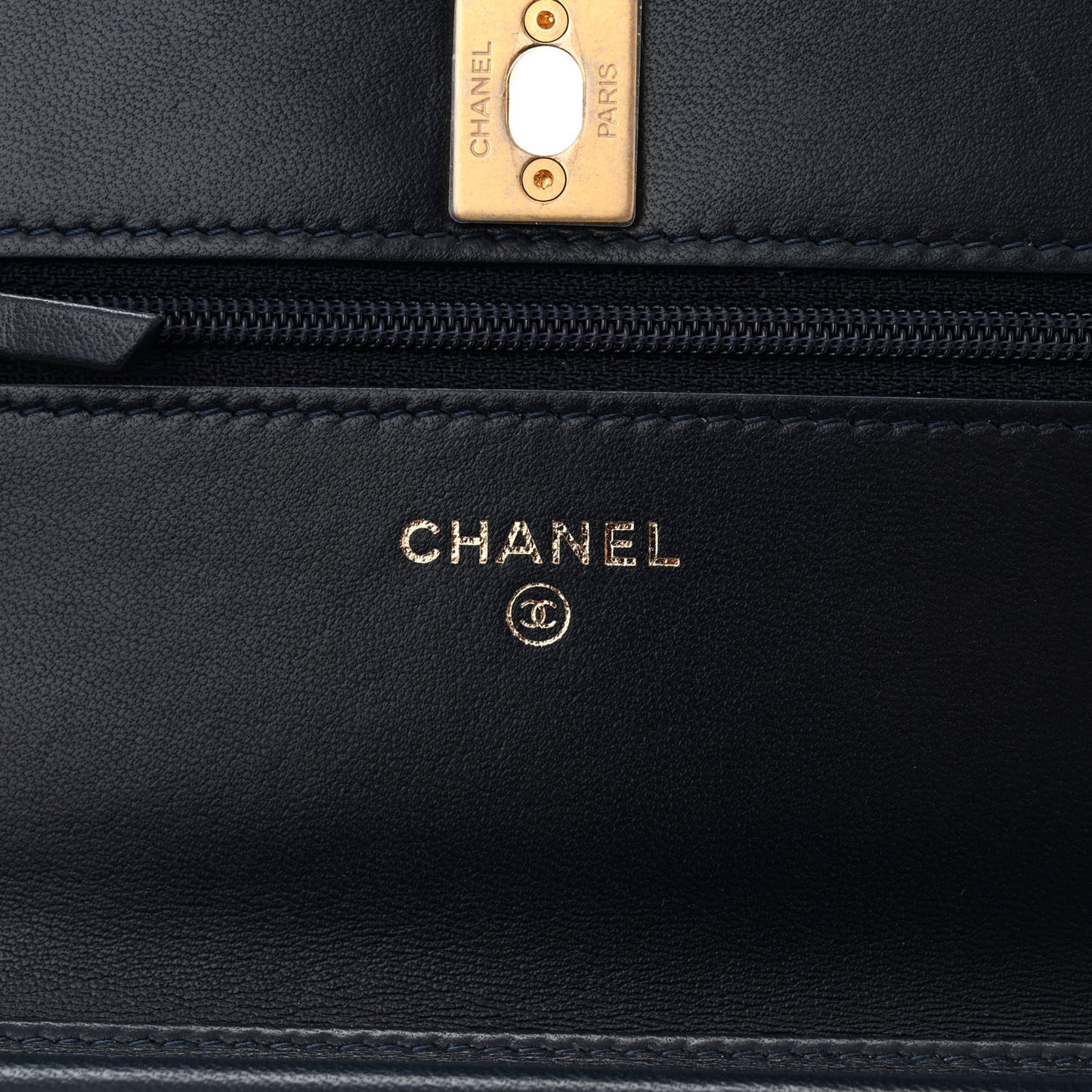 Lambskin Quilted Pearl Crush Wallet on Chain WOC Navy