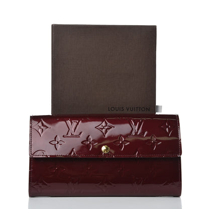 Louis Vuitton Vernis Sarah Wallet Rouge Fauviste 8 of 8