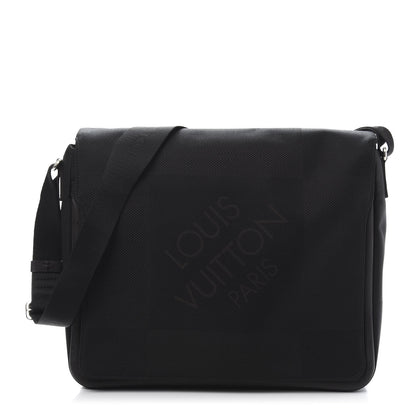 Louis Vuitton Damier Geant Messenger Bag Black 1 of 15