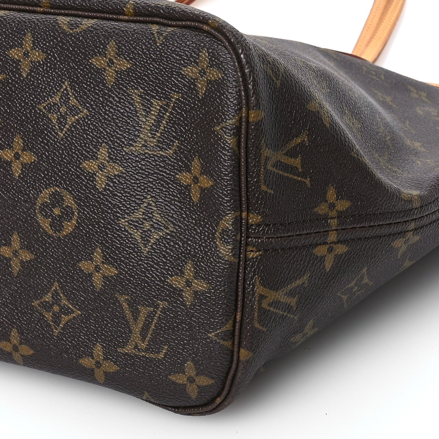 Louis Vuitton Monogram Neverfull MM 10 of 11