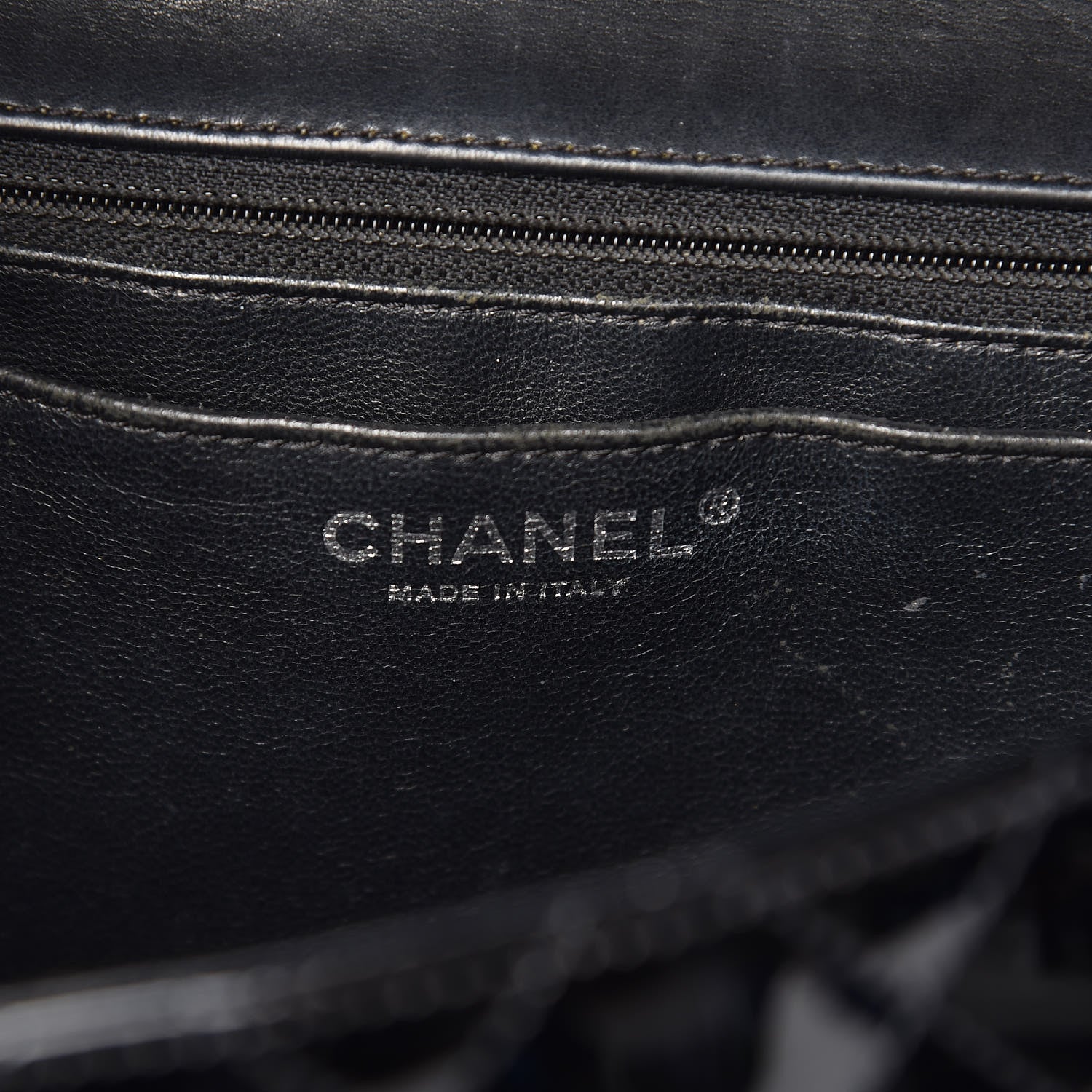 Chanel Patent Quilted Maxi Single Flap Black 6 of 17