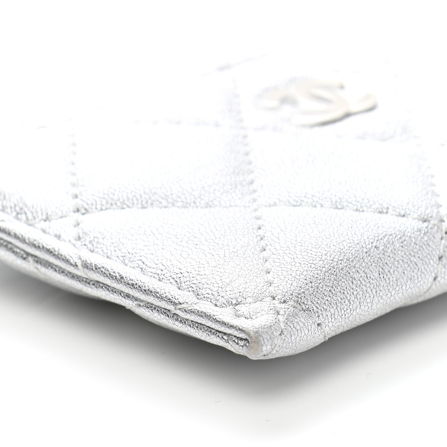 Metallic Lambskin Quilted Card Holder Silver