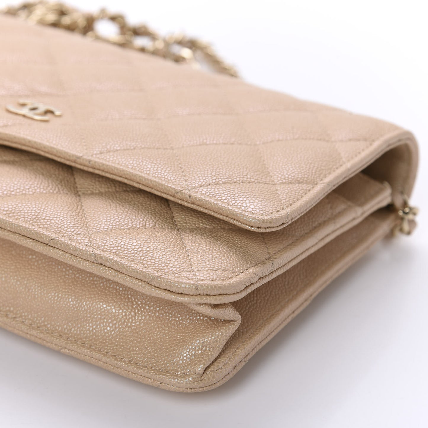 Iridescent Caviar Quilted Wallet On Chain WOC Beige