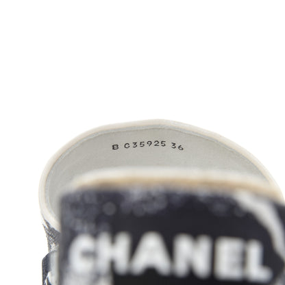 Chanel Fabric Grosgrain Printed CC Espadrille Slip On Sandals 36 White Black 8 of 14