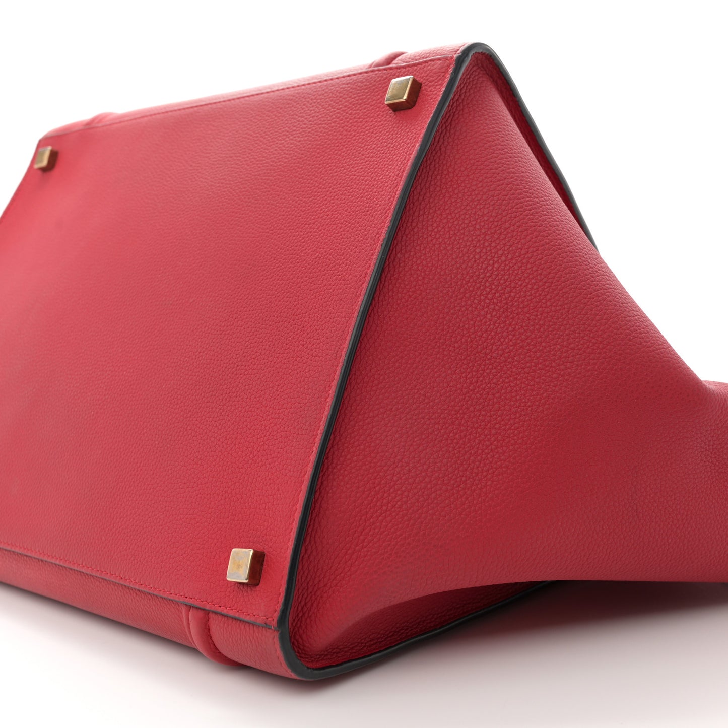 Grained Baby Calfskin Medium Phantom Luggage Carmin