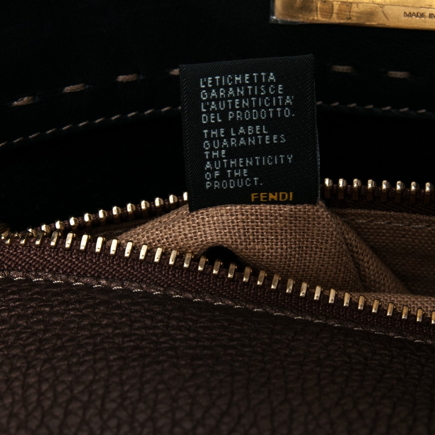 Vitello Saddle Cuoio Romano Selleria Large Peekaboo Iconic Satchel Black