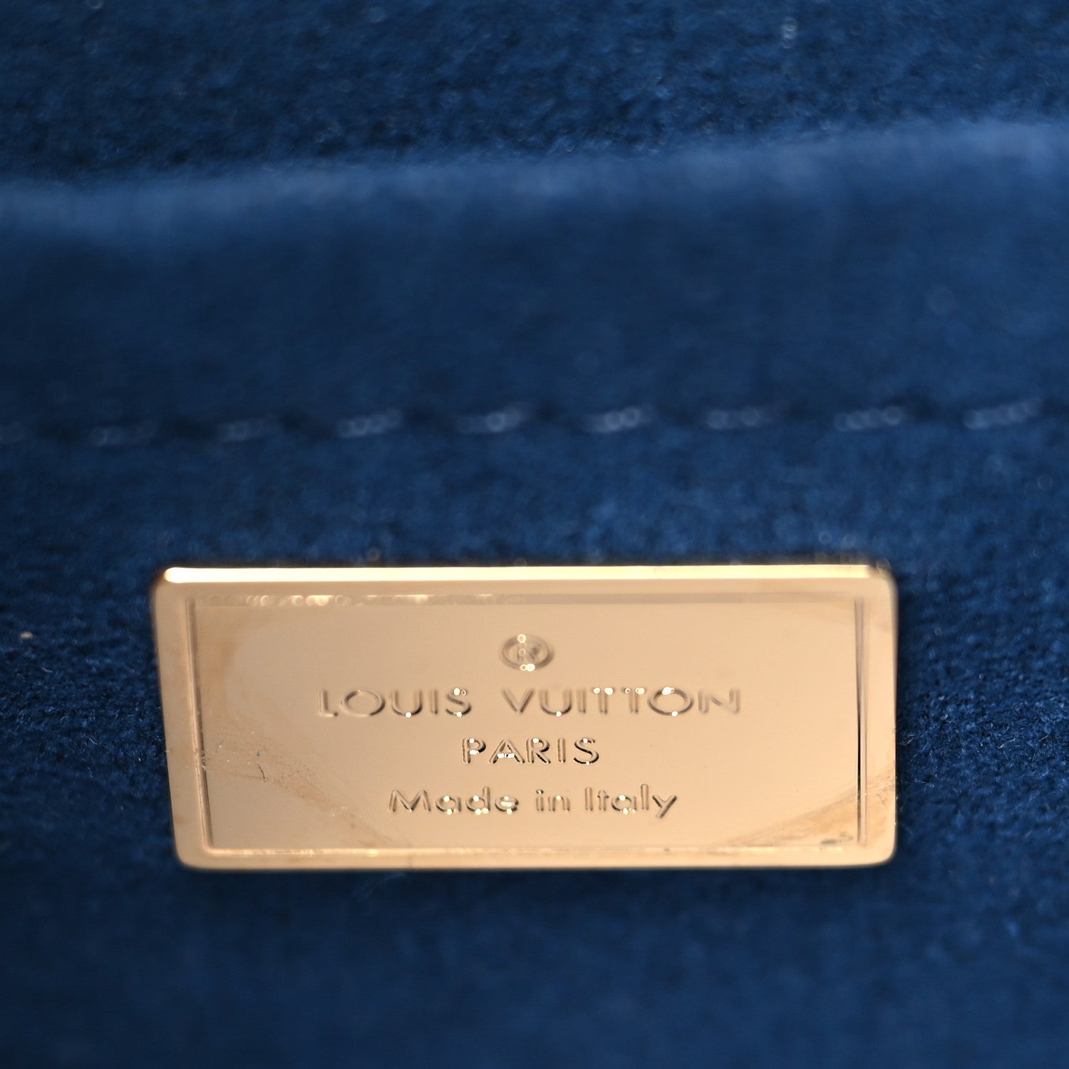 Louis Vuitton Vernis Epi Monogram Spring Street Scarlet 7 of 9