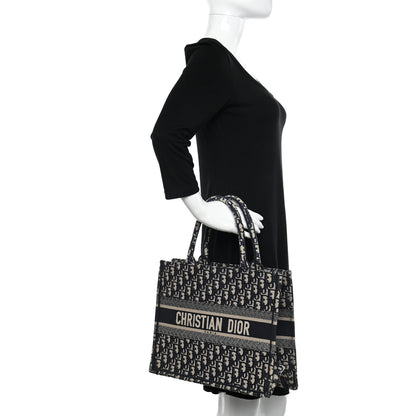Christian Dior Oblique Medium Book Tote Blue Multicolor 2 of 13