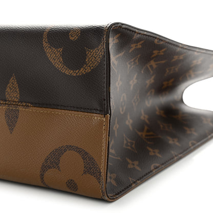 Louis Vuitton Reverse Monogram Giant Onthego MM 8 of 8