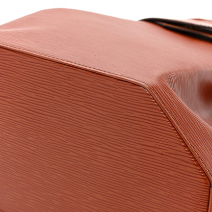 Louis Vuitton Epi Sac D'Epaule GM Kenyan Fawn 12 of 14
